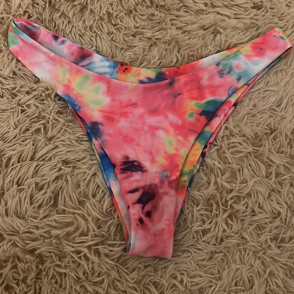 Multicolored bikini - Picture 2 of 4